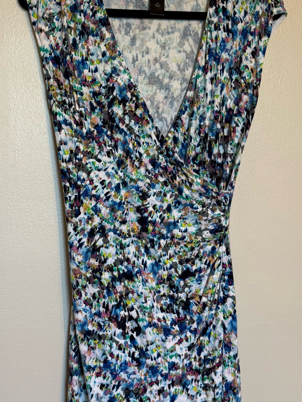 Ann Taylor Multicolor Abstract V-Neck Cap Sleeve wrap dress